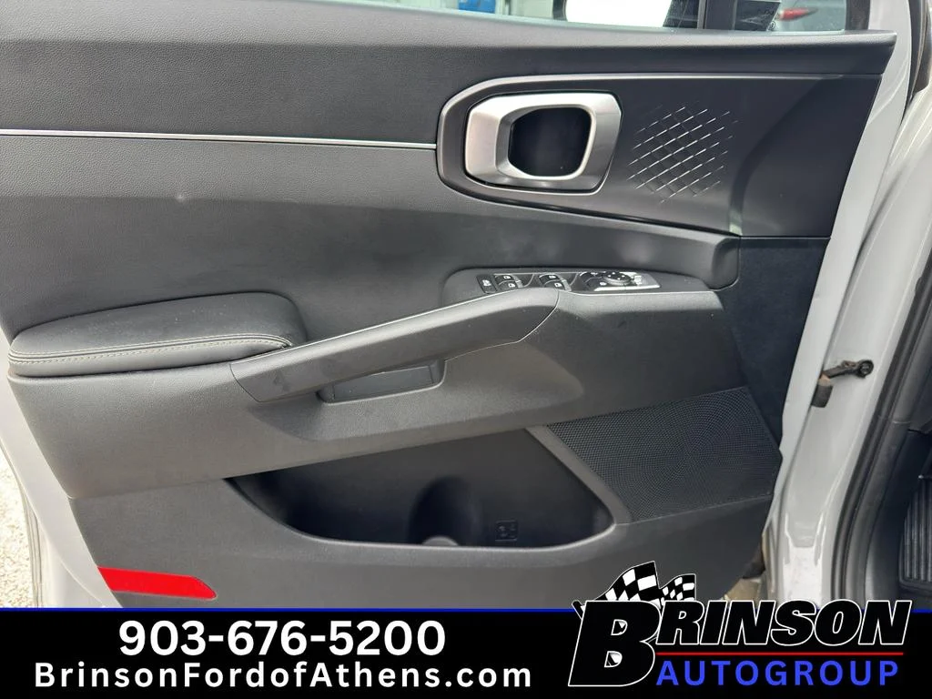 Used 2024 Wolf Gray Kia S image 19