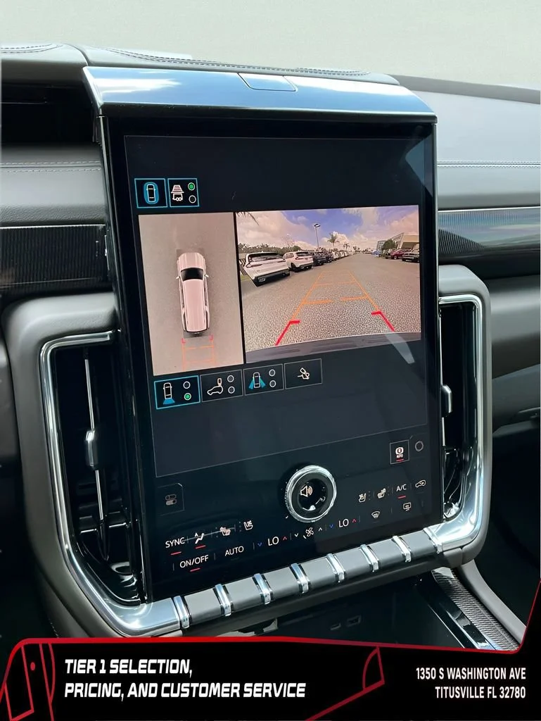 New 2026 Sterling Metallic GMC Elevation image 42