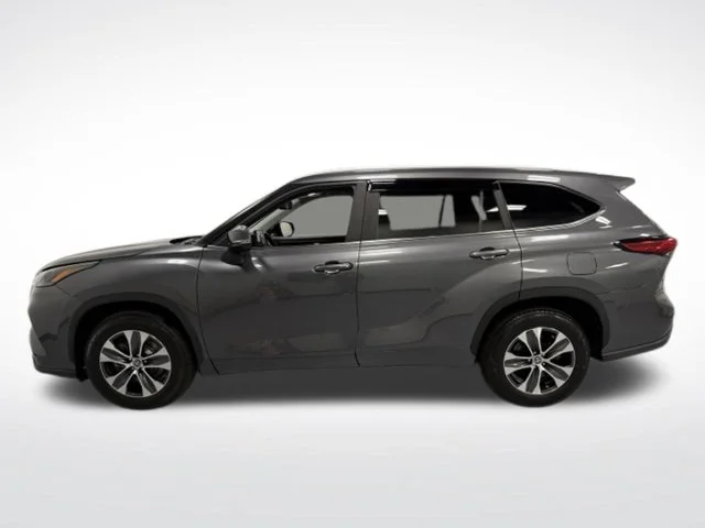 Used 2023 Gray Toyota XLE image 6