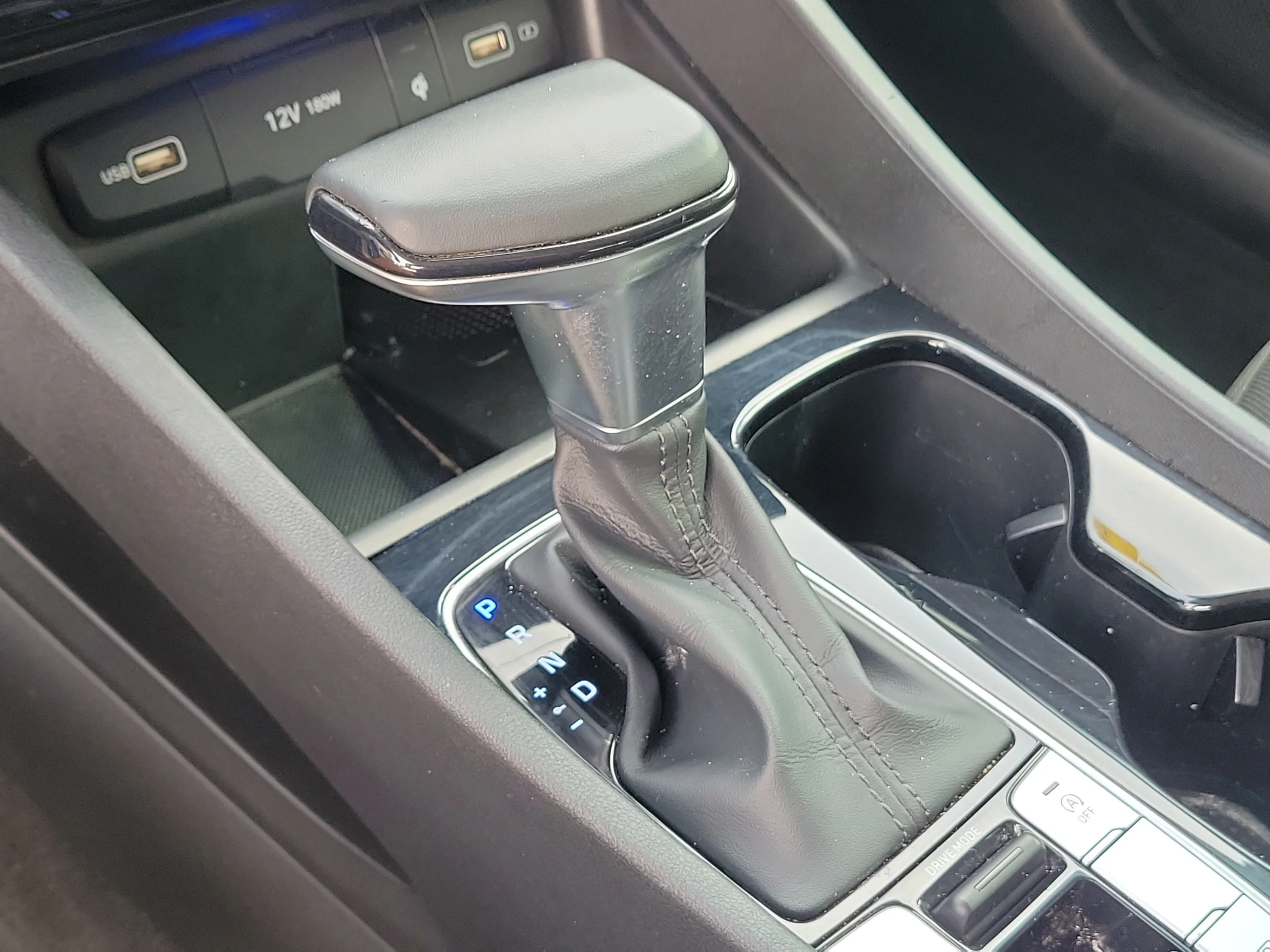 Used 2022 Intense Blue Hyundai SEL image 29