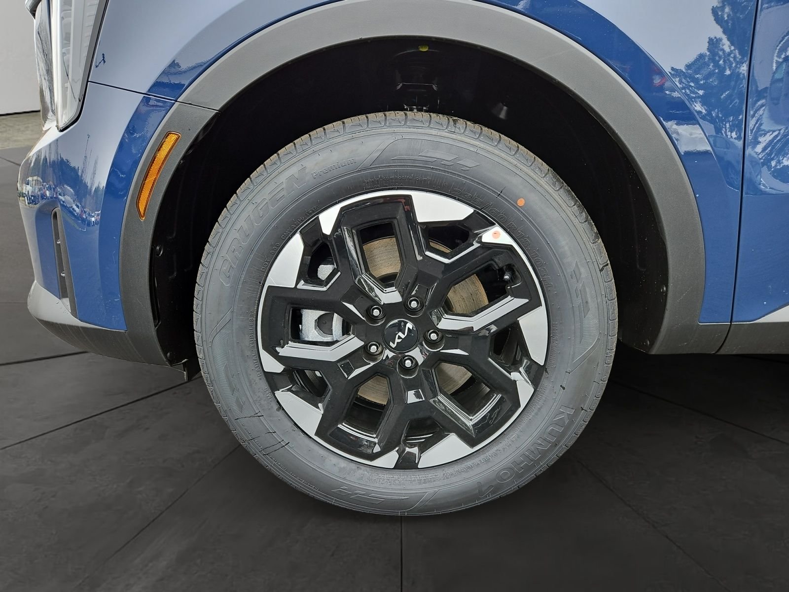 New 2026 Midnight Lake Blue Kia S image 14