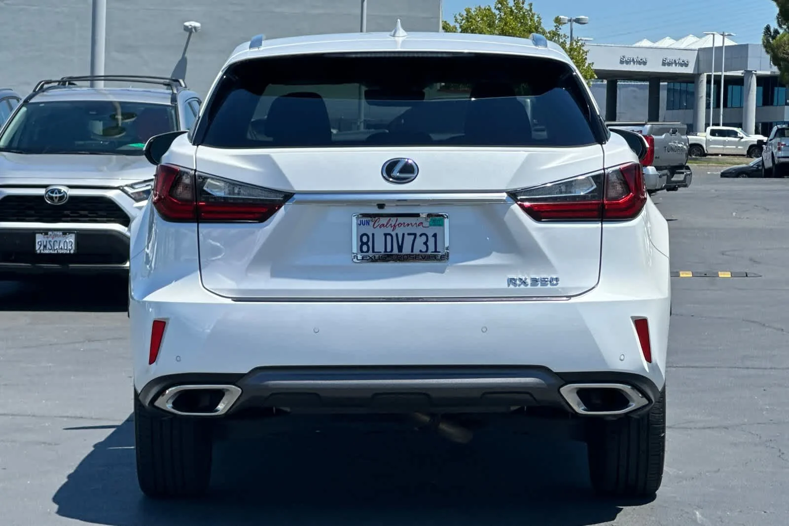 Used 2019 Eminent White Pearl Lexus  image 8