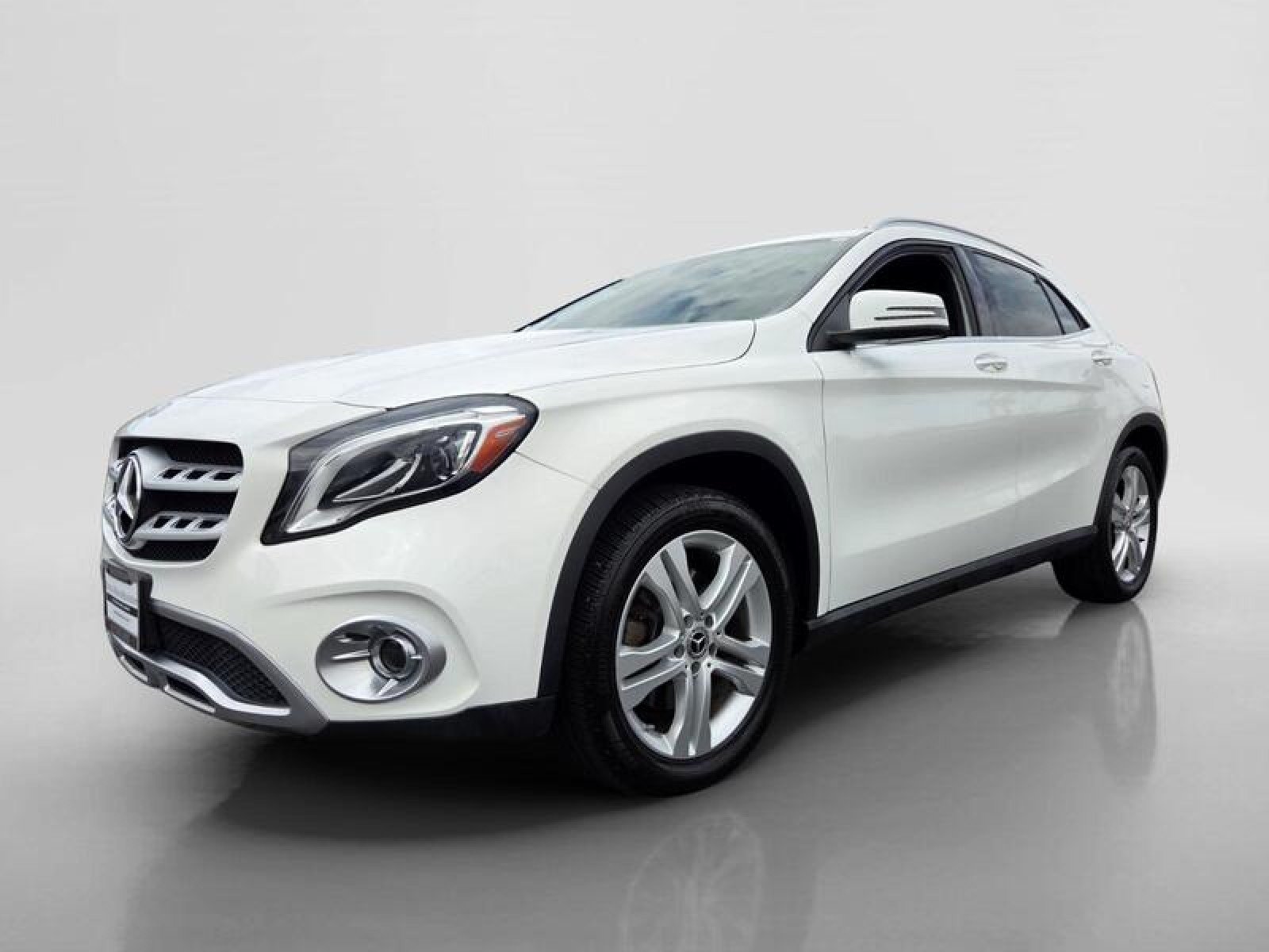 Used 2020 Polar White Mercedes-Benz GLA 250 image 8