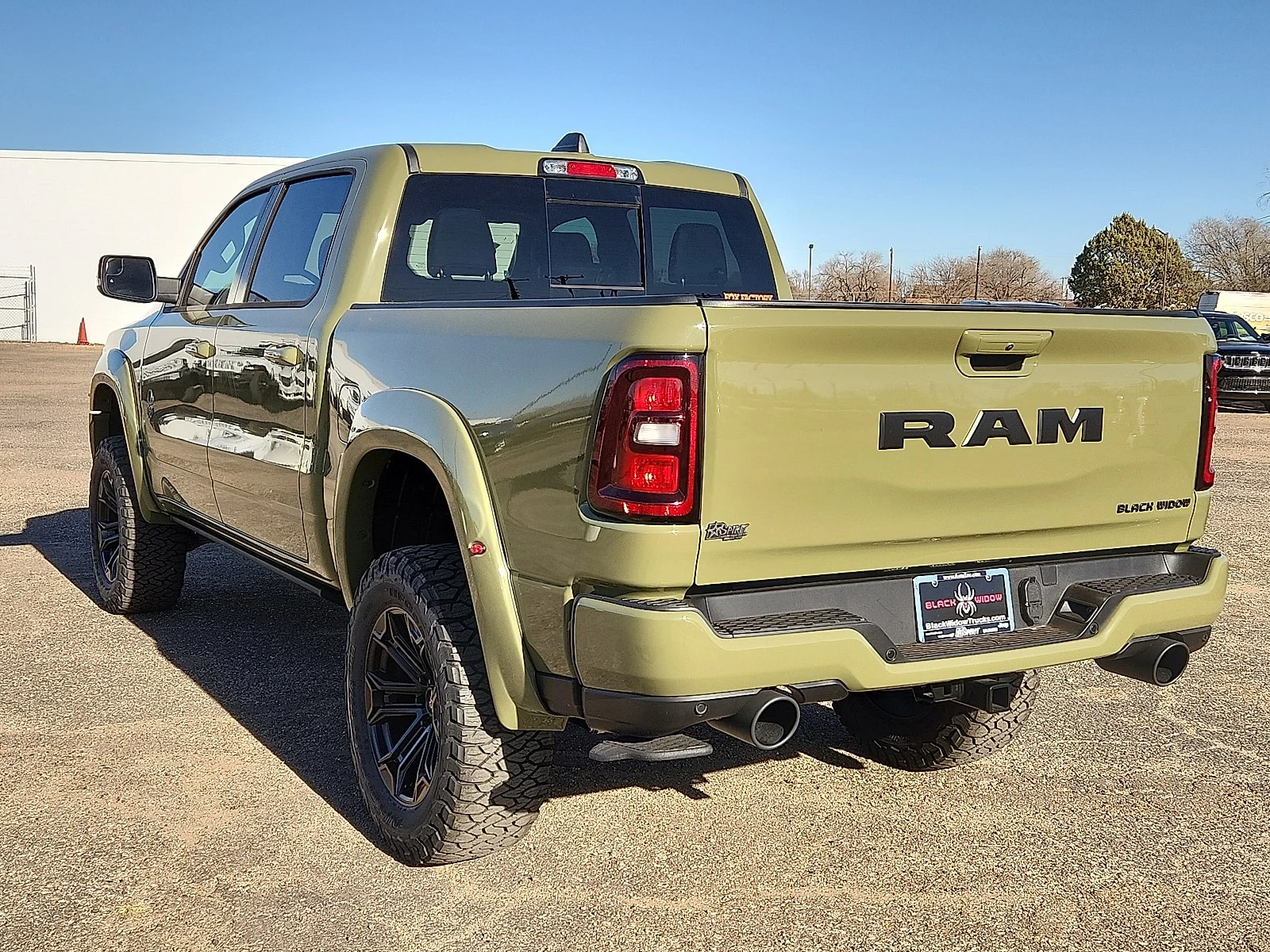 New 2026 PXJ Diamond Bla Ram BIG HORN CREW CAB 4X4 5
