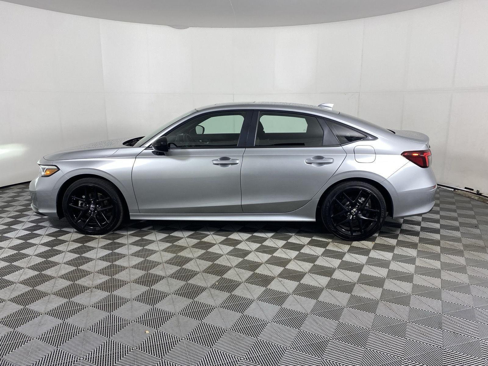 Used 2026 Solar Silver Metallic Honda Sport image 4