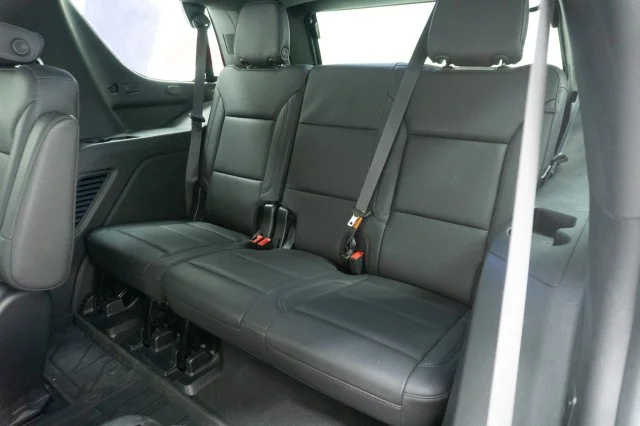 Used 2023  Chevrolet Z71 image 25