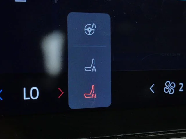 Certified Used 2025 White Ford Active image 26