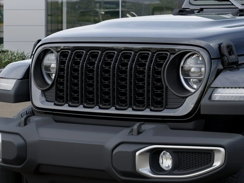 New 2026 Black Clear-Coat Exterior Paint Jeep Sahara image 44