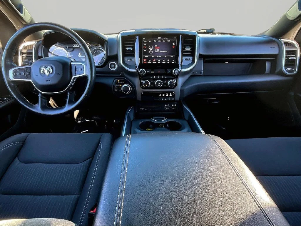 Used 2019 White Ram Big Horn/Lone Star image 9