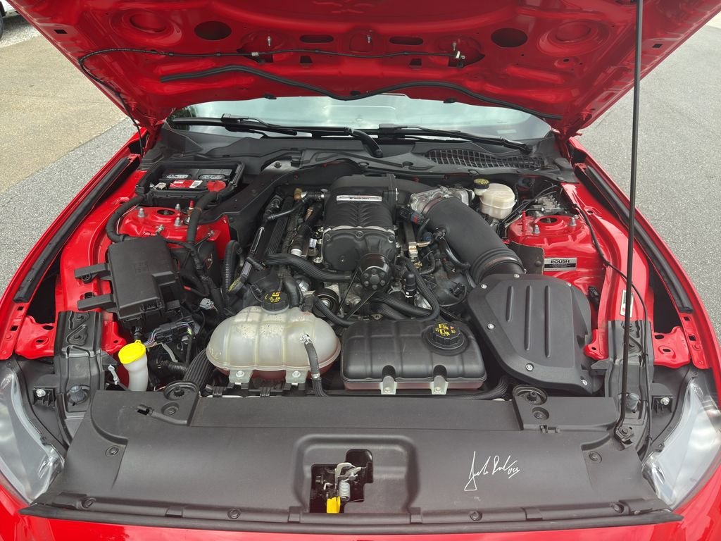 Used 2015 Race Red Ford GT Premium image 30