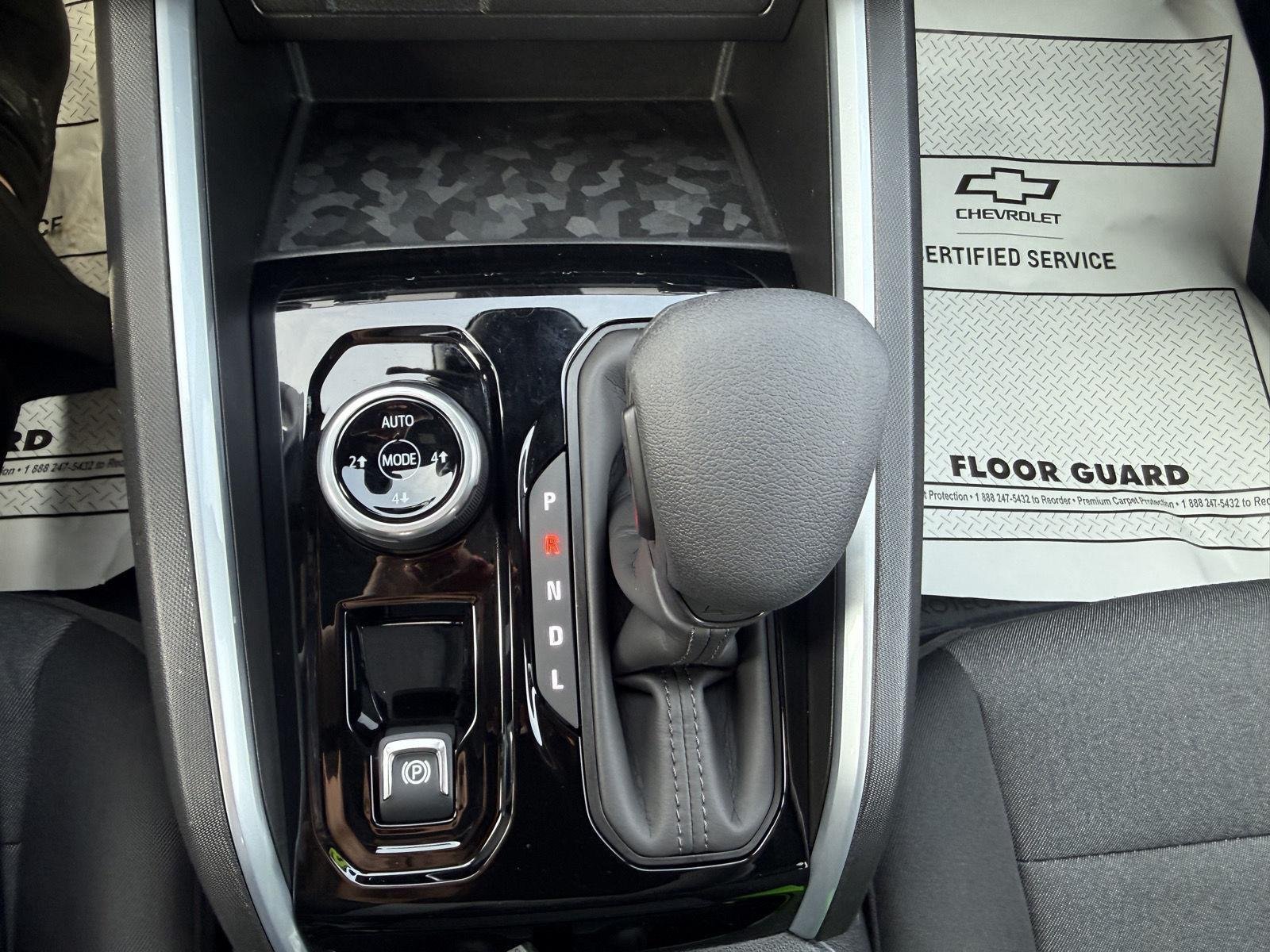 Used 2025 Black Chevrolet Trail Boss image 19