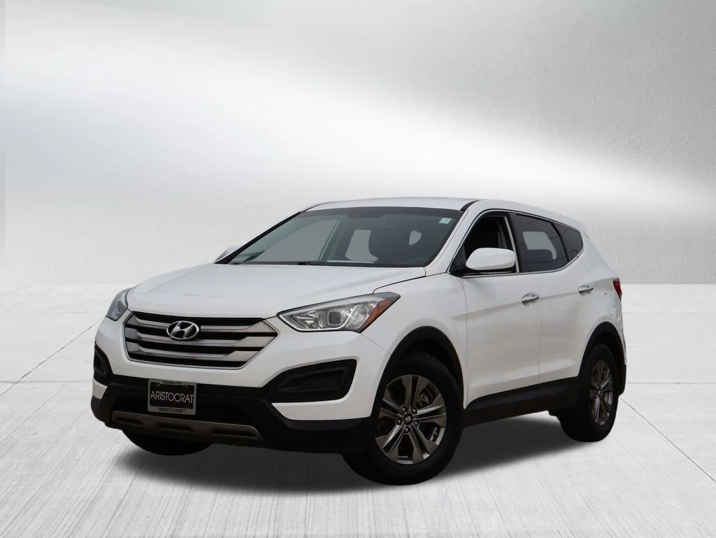 Used 2016 White Hyundai 2.4 Base image 1