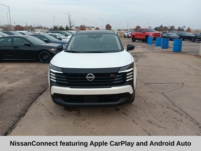 New 2026 Aspen White TriCoat / Super Black Two-tone Nissan SR image 10