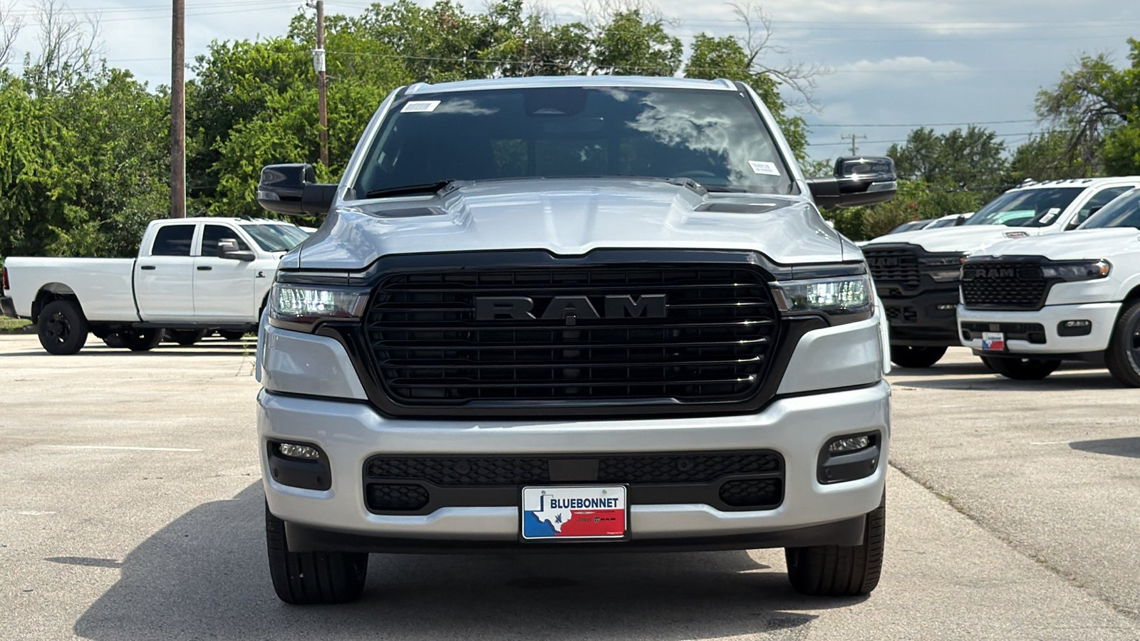 New 2026 Silver Zynith Exterior Paint RAM Laramie image 2