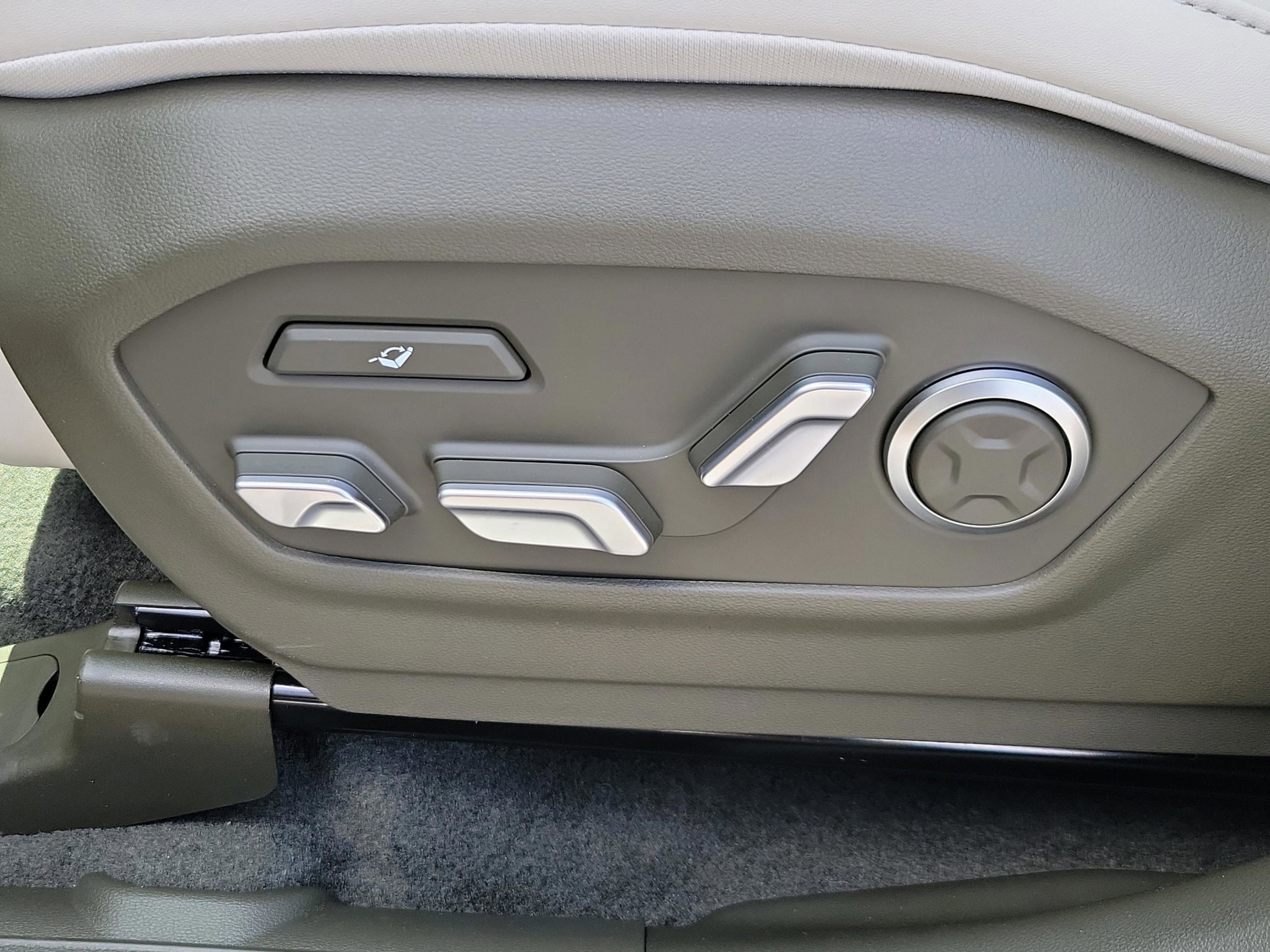 2025 Hyundai Santa Fe Calligraphy - Photo 12