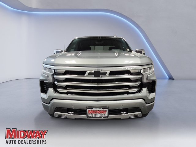New 2026 Sterling Gray Metallic Chevrolet High Country image 8