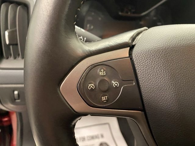 Used 2016 Red Chevrolet Z71 image 29