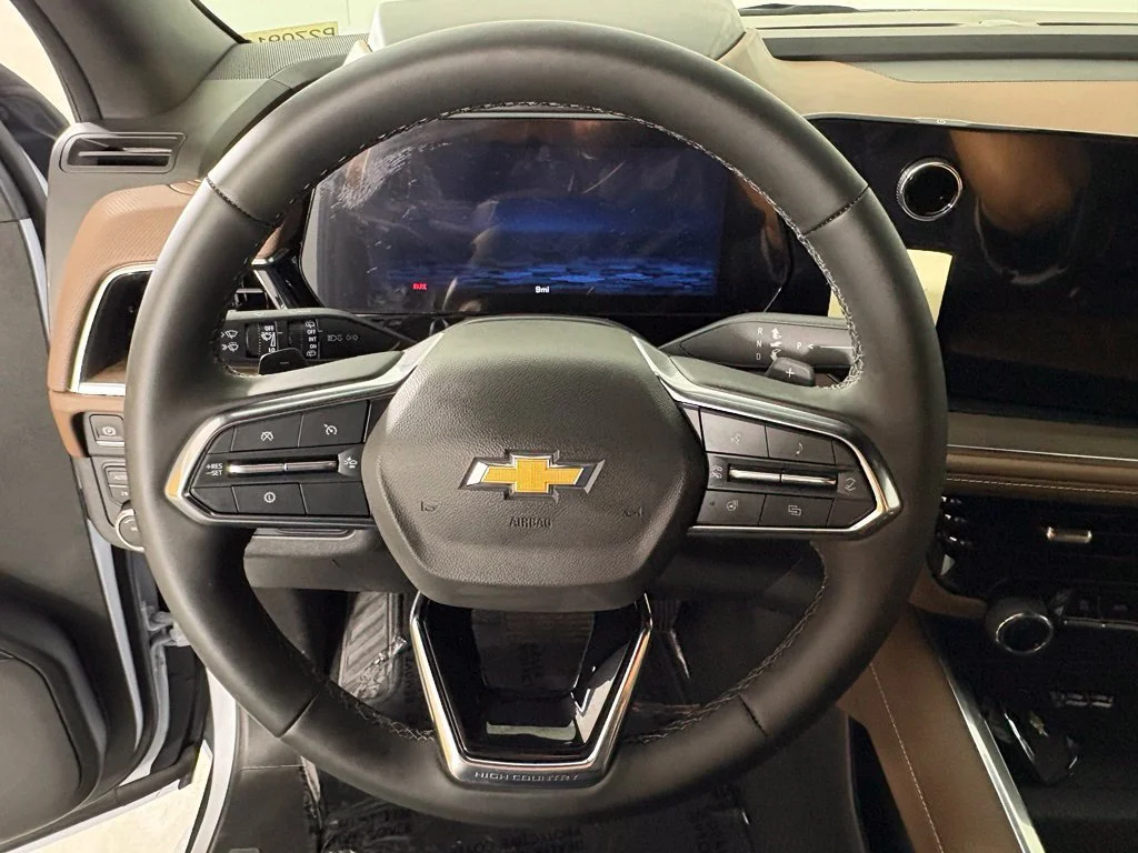 2027 Chevrolet Suburban High Country - Photo 28