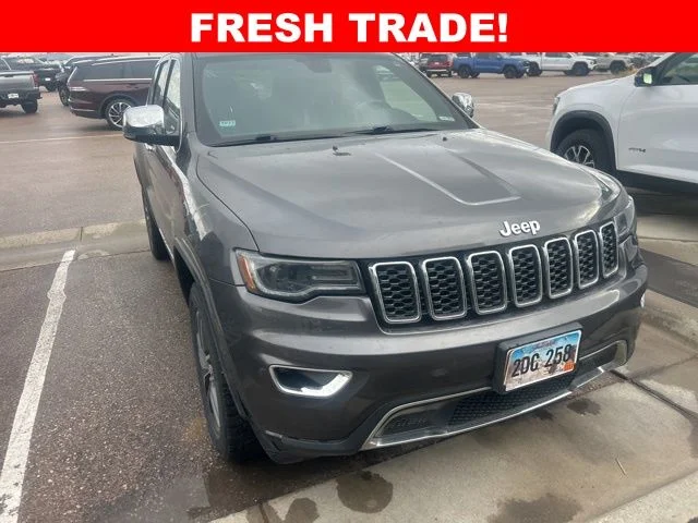 2017 Jeep Grand Cherokee Limited 4WD's photo
