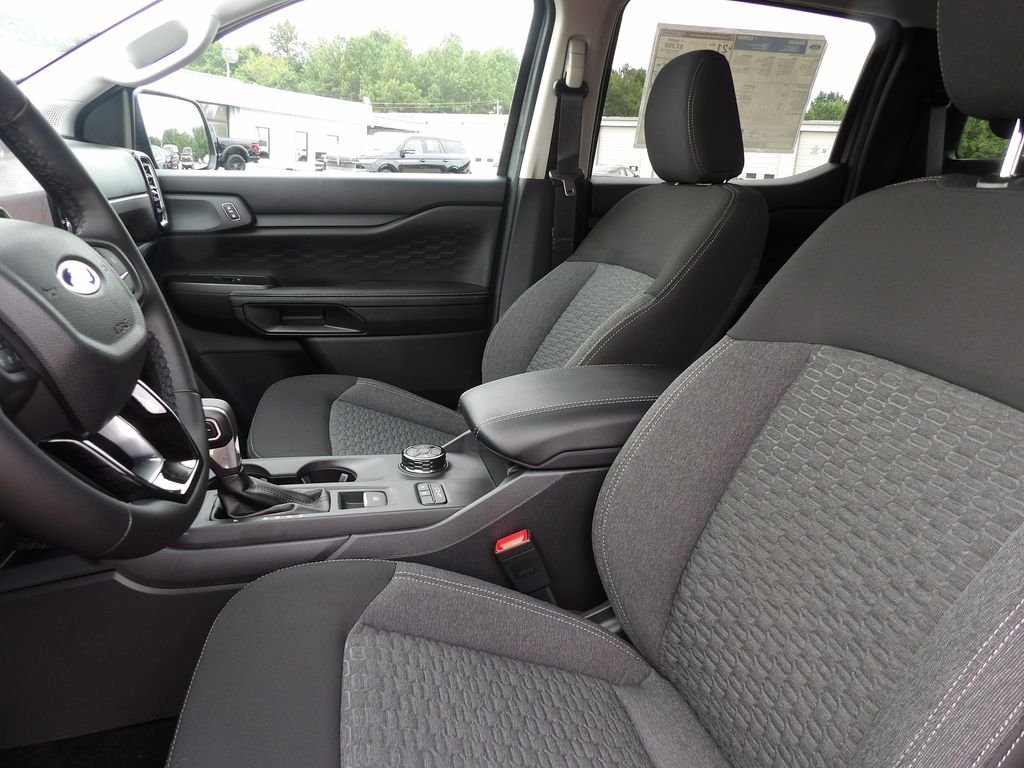 New 2026 Carbonized Gray Metallic Ford XLT image 28