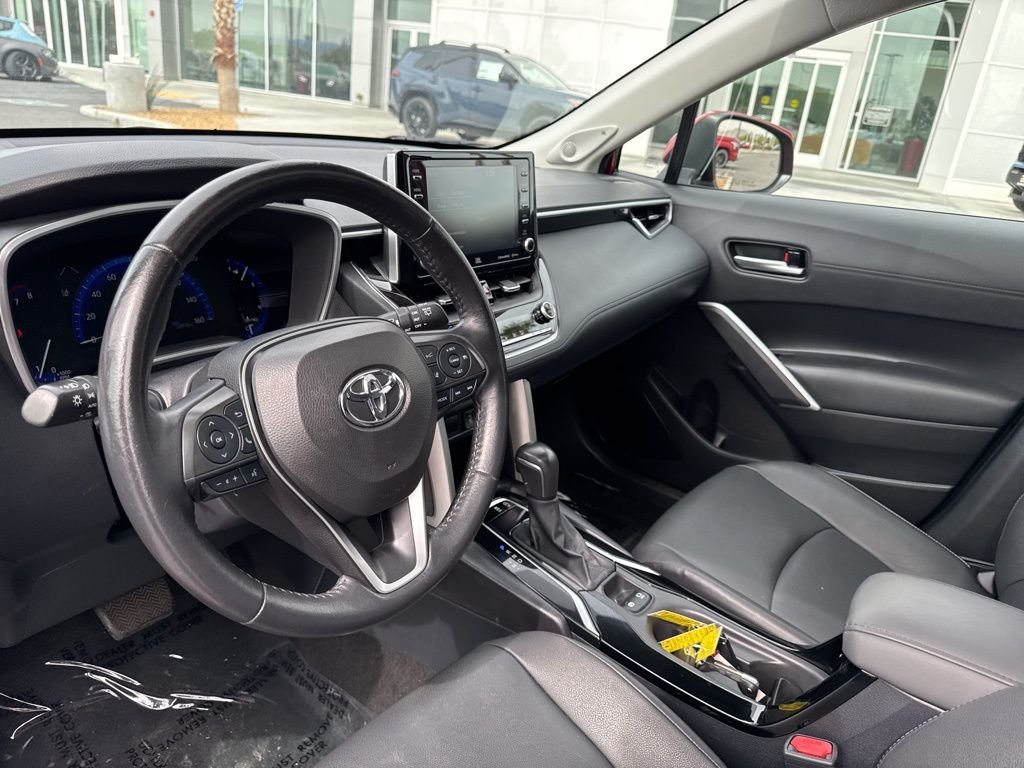 2022 Toyota Corolla Cross XLE - Photo 13