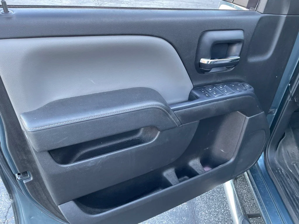 Used 2014 Gray Chevrolet Work Truck image 21