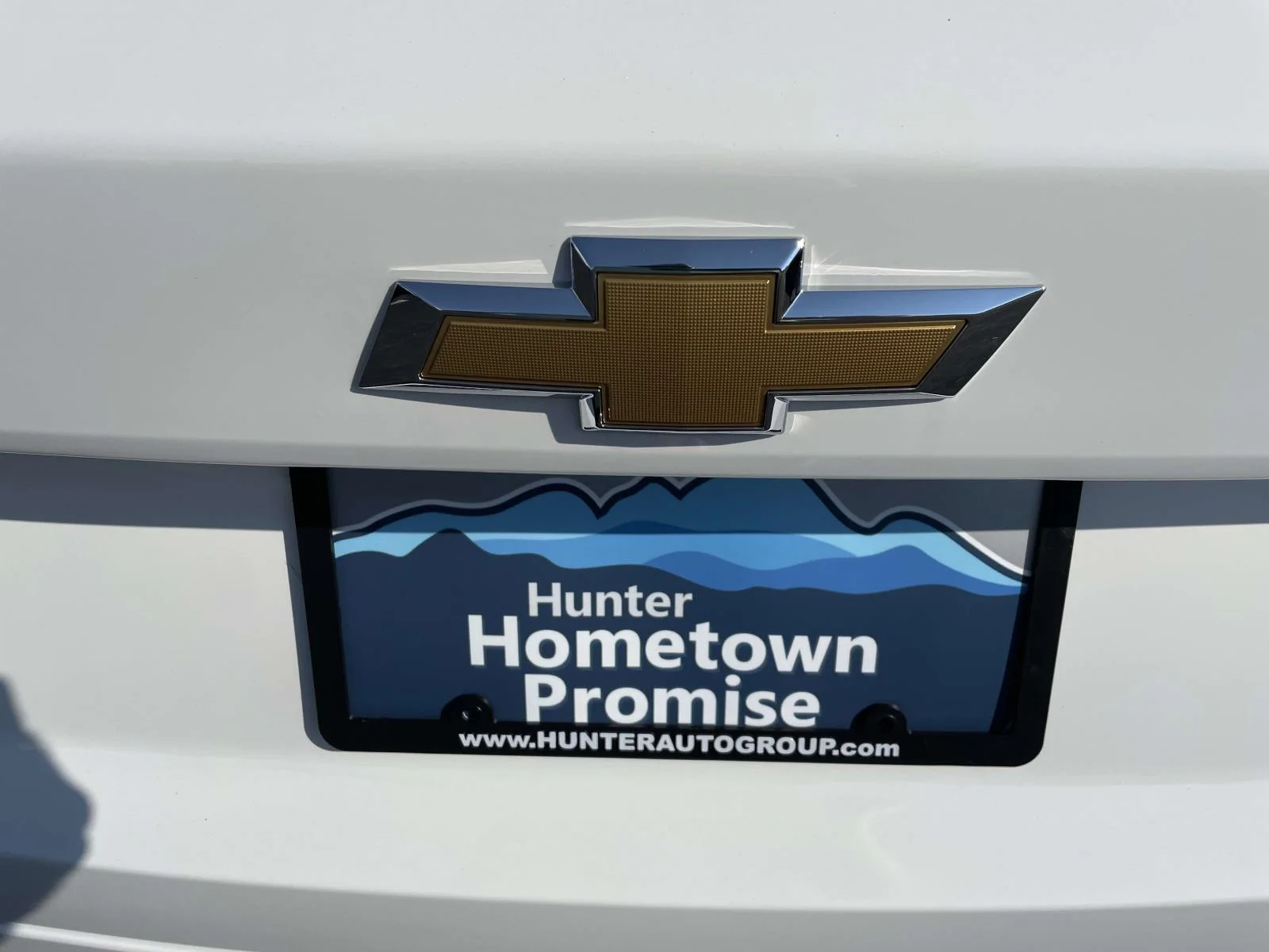 New 2026 Summit White Chevrolet LT image 10