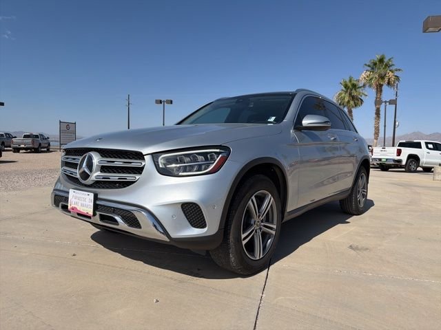 2021 Mercedes-Benz GLC GLC300's photo