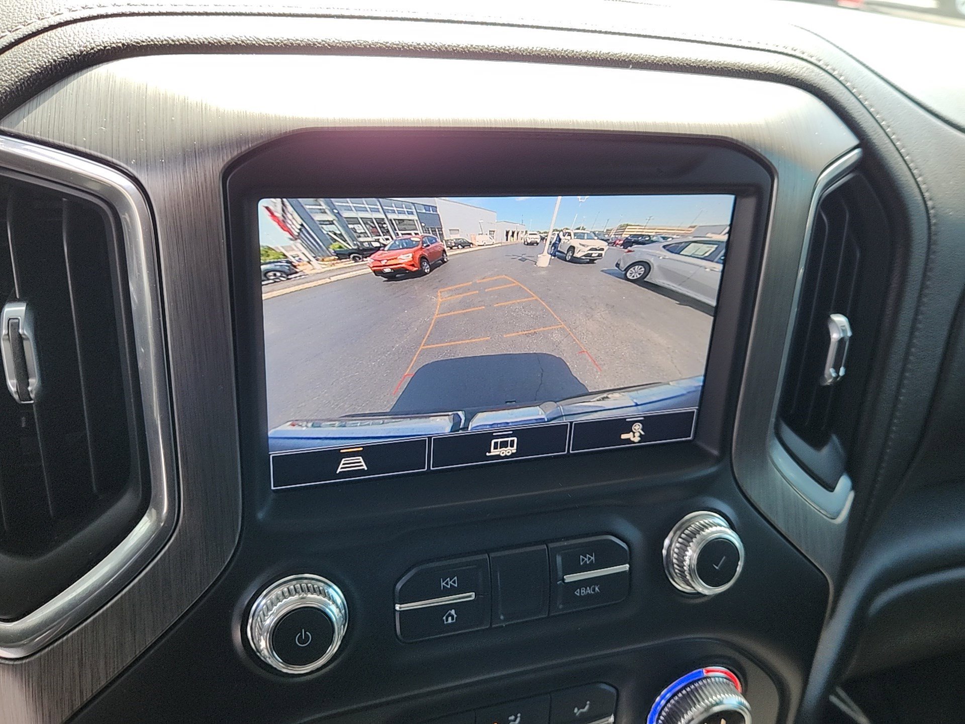 Used 2021 Hunter Metallic GMC Denali image 16