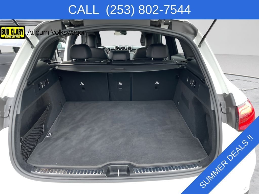Used 2024 White Mercedes-Benz GLC 300 image 19
