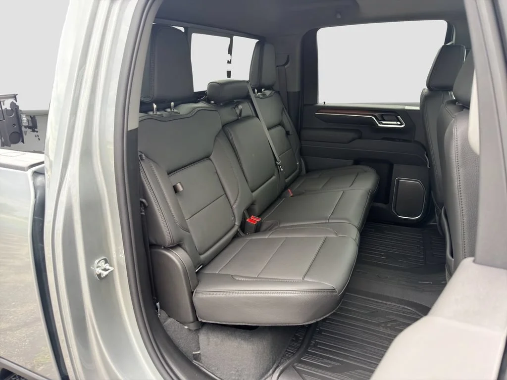 2026 GMC Sierra 3500HD Denali - Photo 19