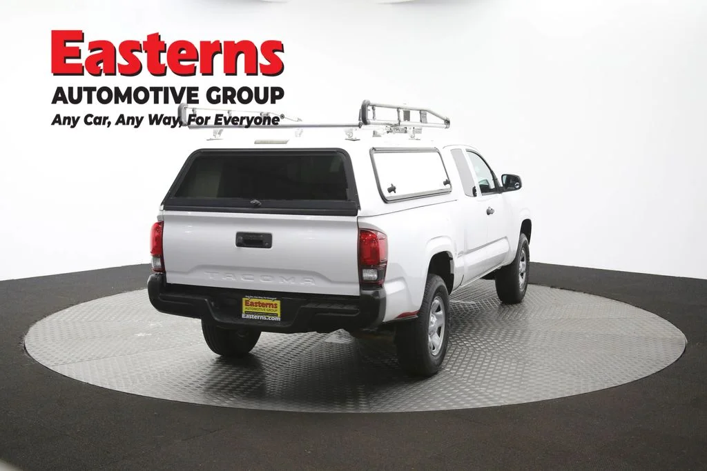 Used 2019 White Toyota SR image 37