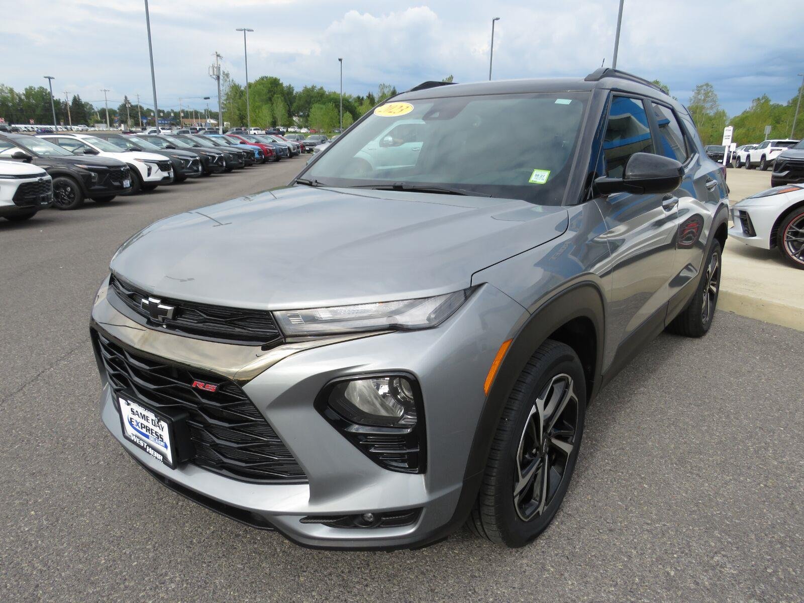 Used 2023 Sterling Gray Metallic Chevrolet RS image 10