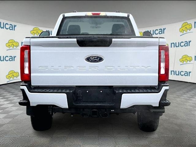 New 2026 Oxford White Ford XL image 17