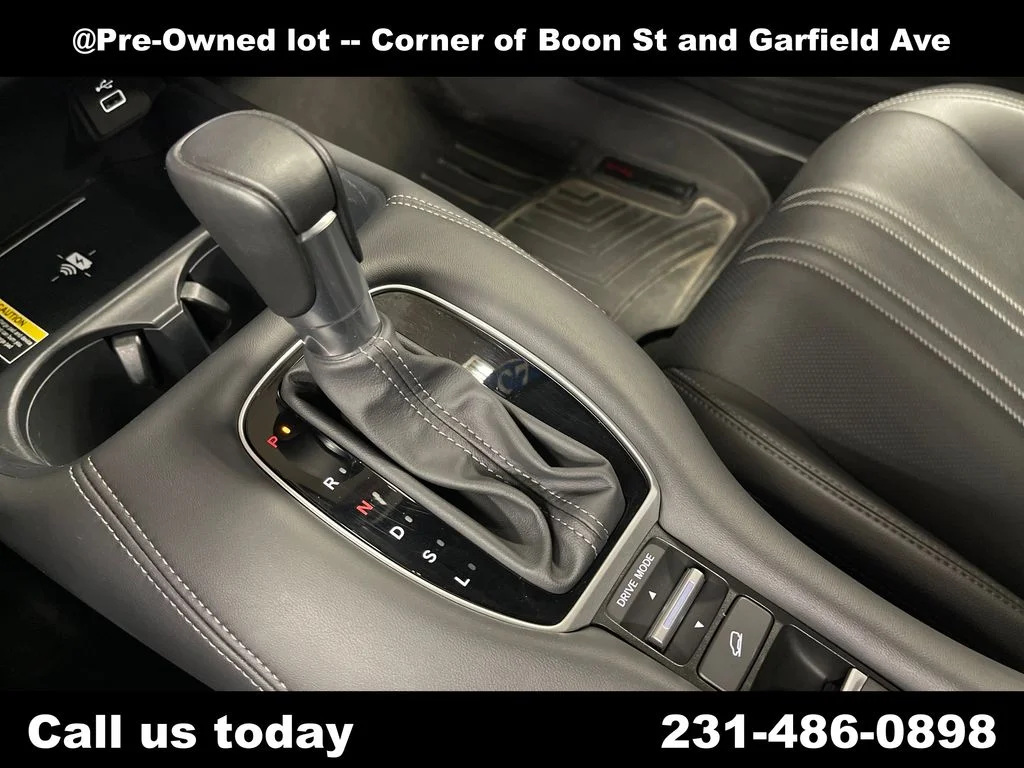 Used 2023 Gray Honda EX-L image 26