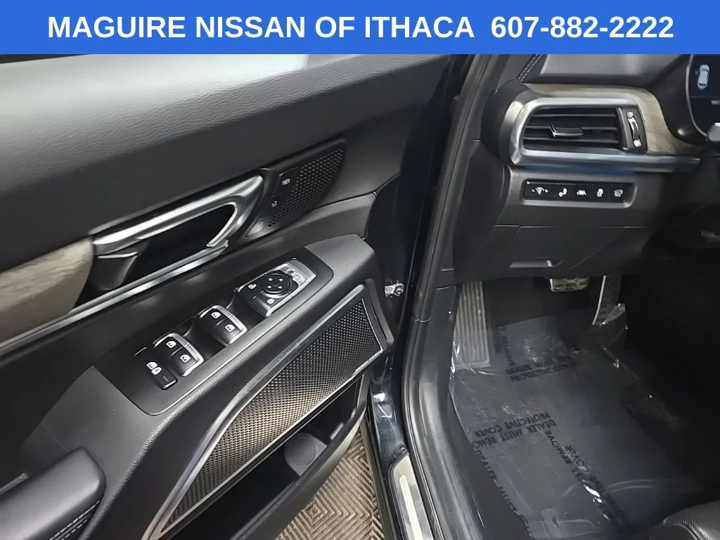 Used 2022  Kia SX image 29