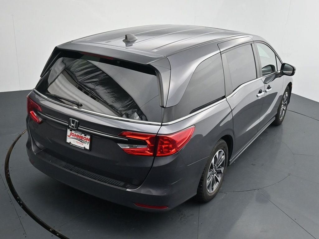 Used 2023  Honda EX-L image 29