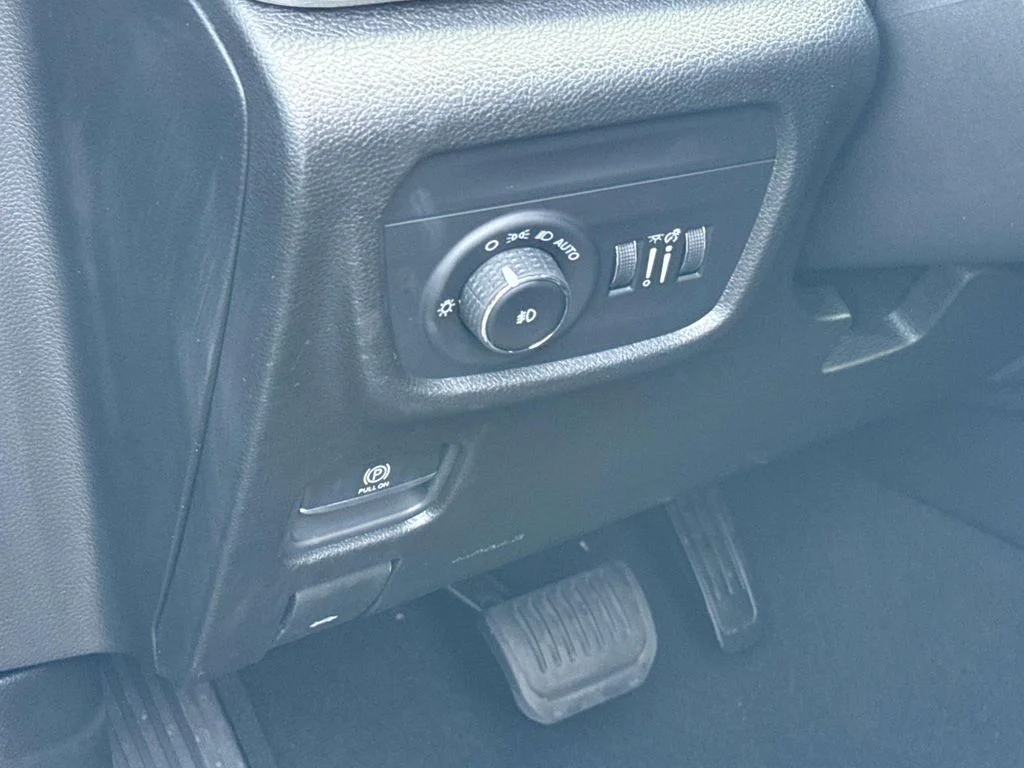 New 2026 Gray Jeep Limited image 22
