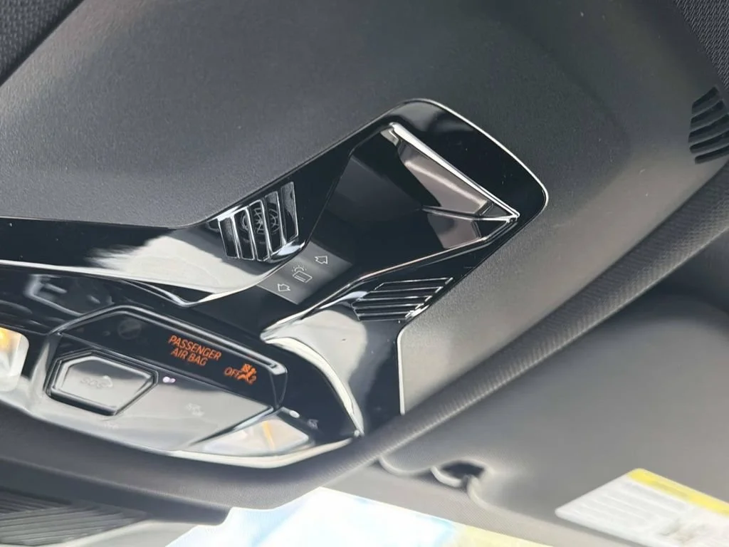New 2026 Alpine White BMW xDrive28i image 25