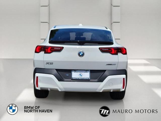 Used 2024 White BMW xDrive28i image 5