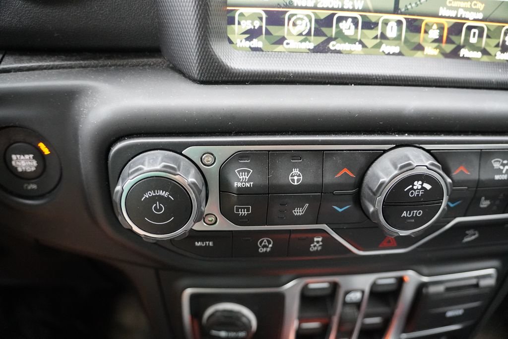 Certified Used 2020 Gray Jeep Unlimited Sahara image 6