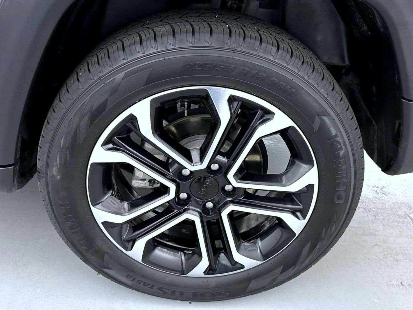 Certified Used 2023 Silver Jeep Limited image 23