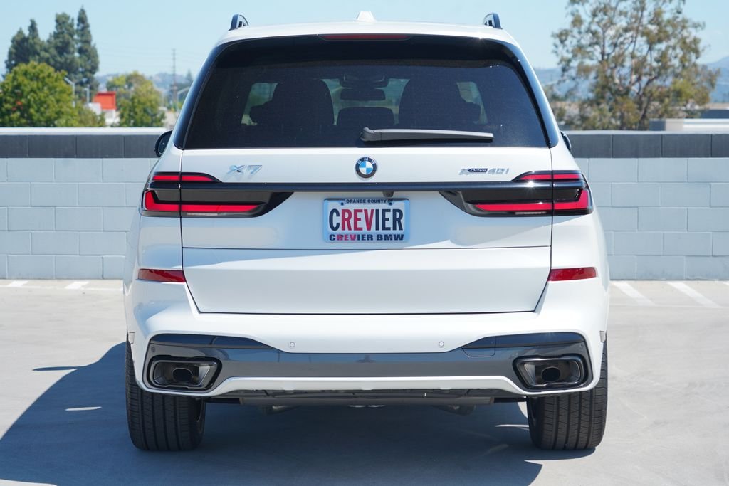 New 2027 Mineral White Metallic BMW xDrive40i image 6