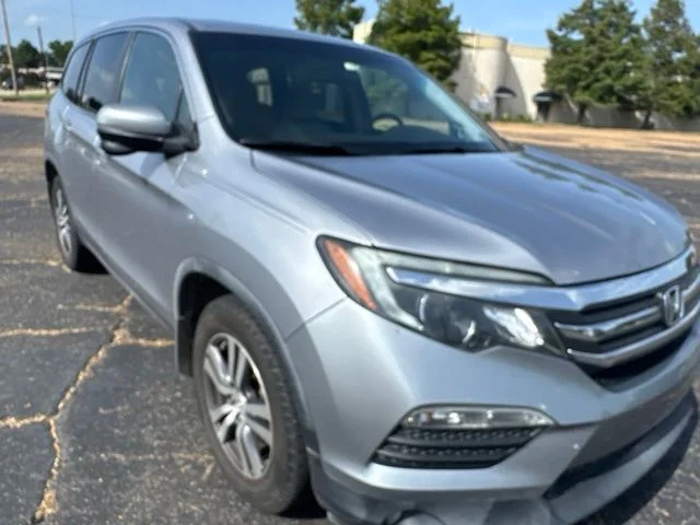 Used 2017 Gray Honda EX-L image 2
