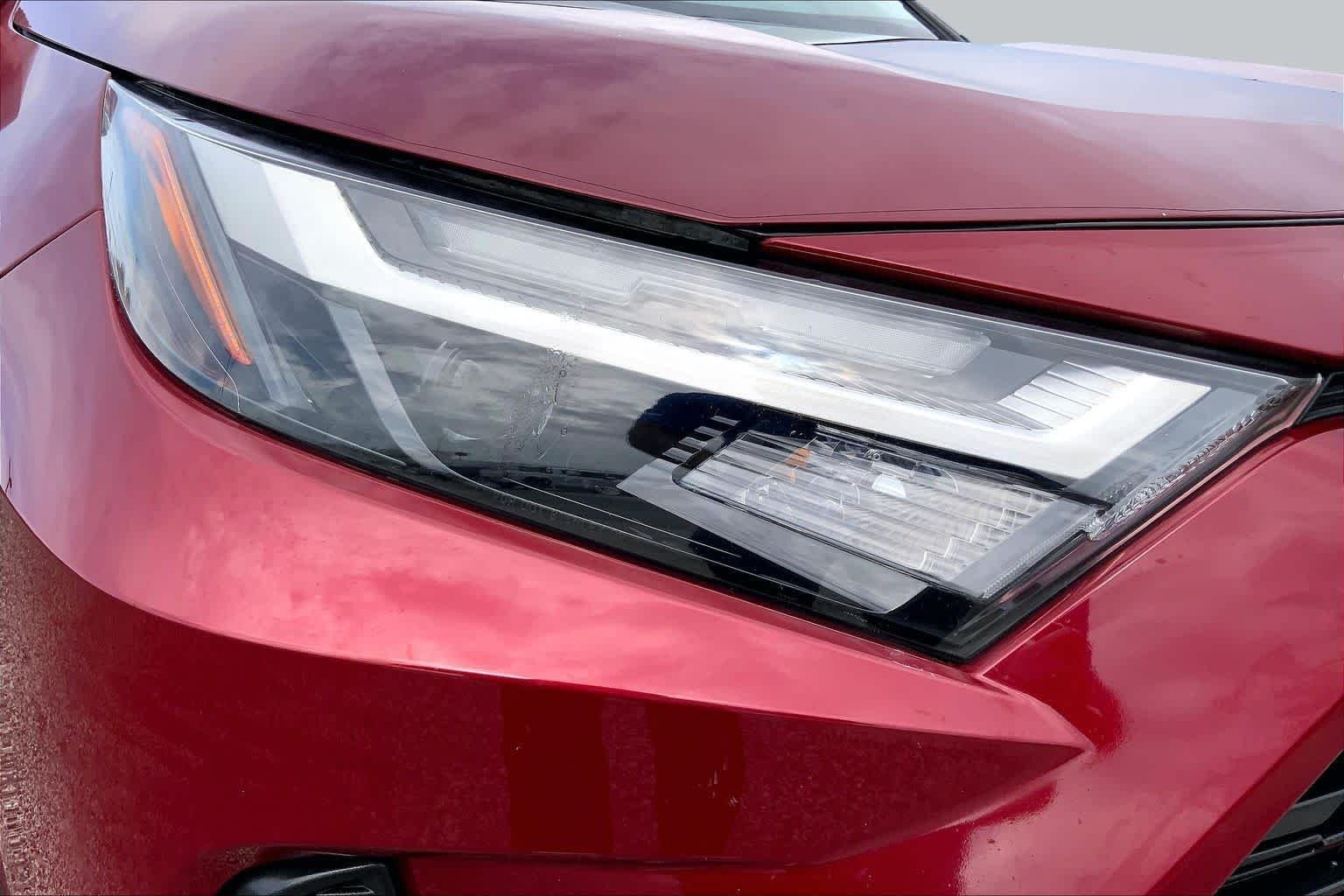 Used 2023 Ruby Flare Pearl Toyota XLE image 27