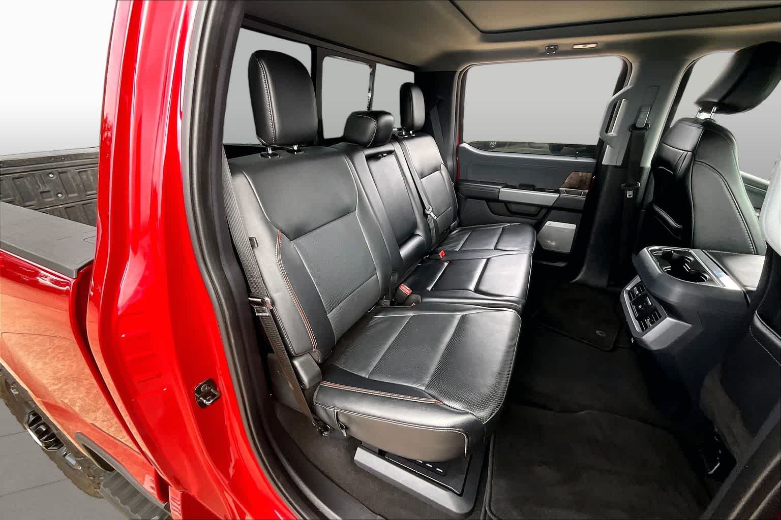 Used 2024 Rapid Red Metallic Tinted Clearcoat Ford LARIAT image 20