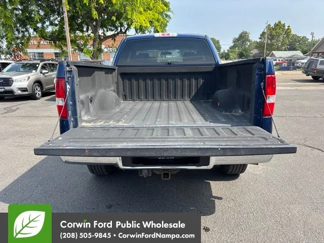 Used 2007 Blue Ford  image 28