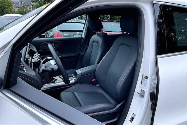 Used 2026 White Mercedes-Benz GLA 250 image 6