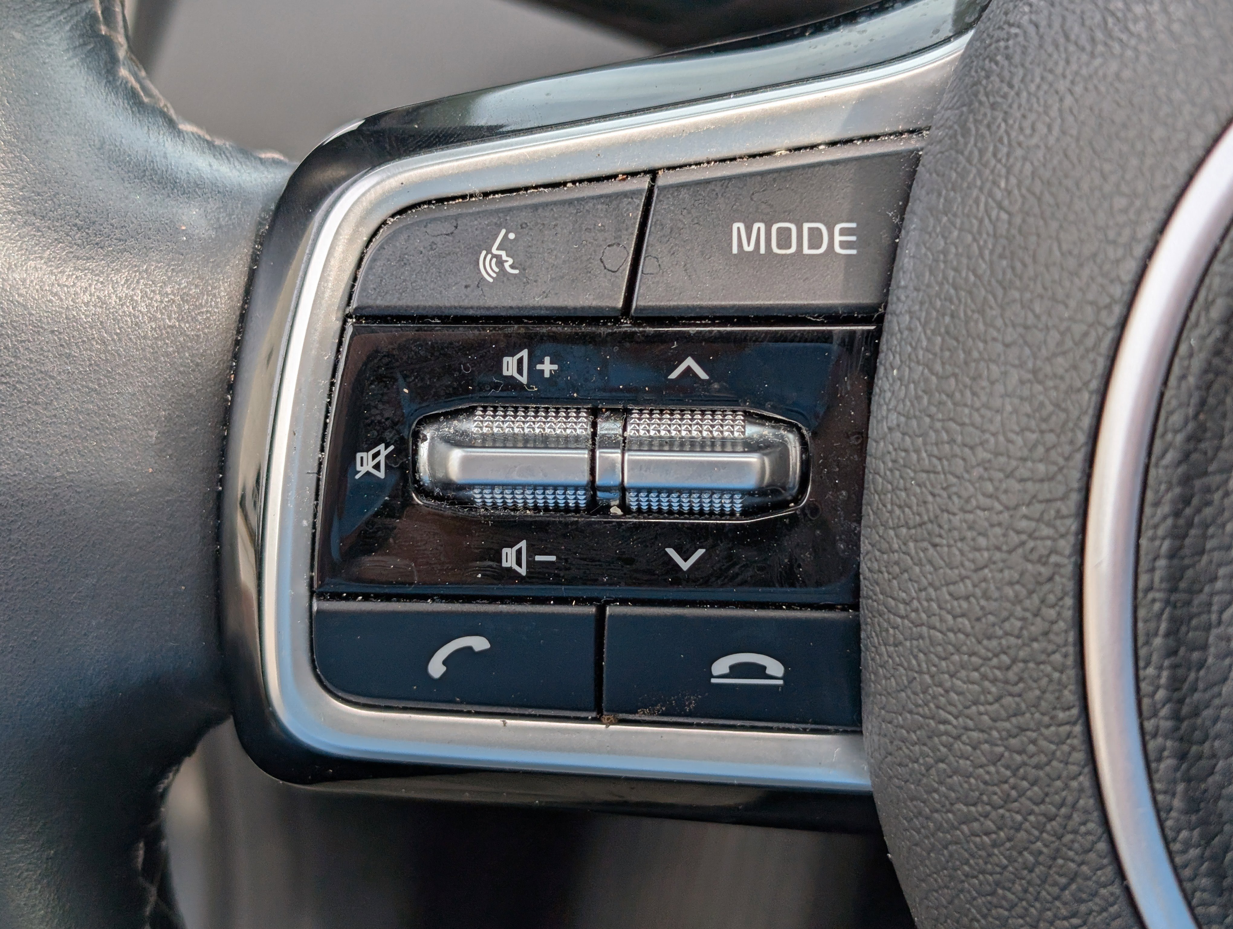 2023 Kia Sorento SX - Photo 20
