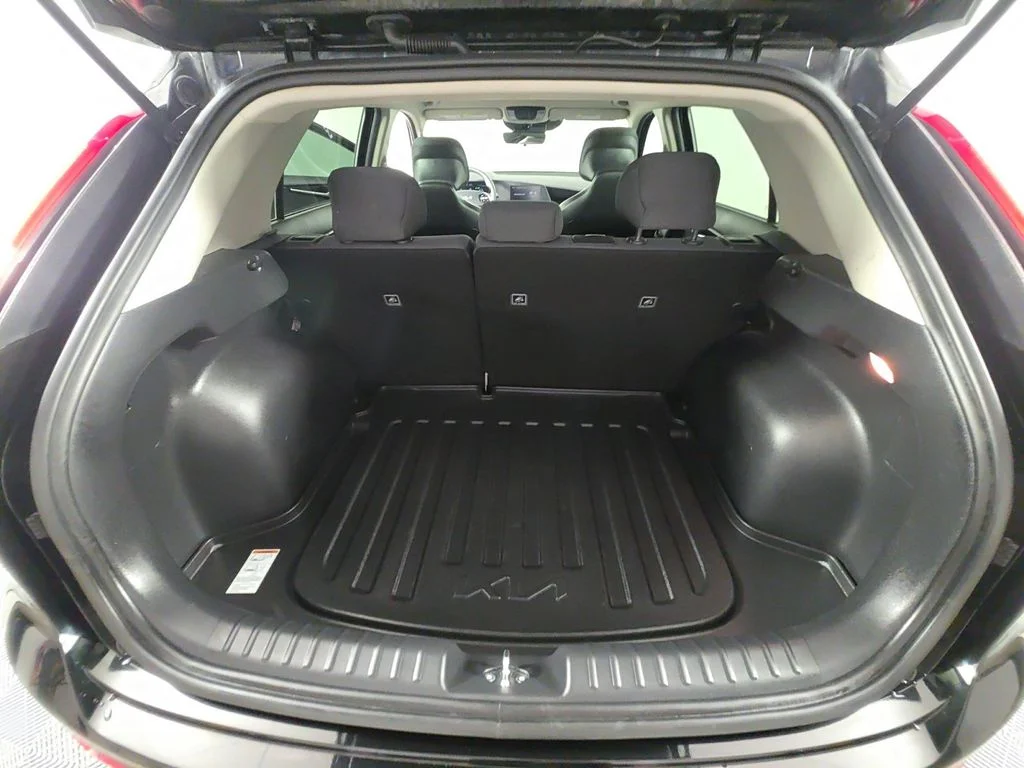Used 2023 Black Kia LX image 16
